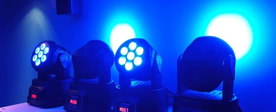 TESTE MOBILI BeamZ MHL74 Mini Moving Head Wash 7X 10W DMX 12-Channel Quad LED – Noleggio/Rent Service